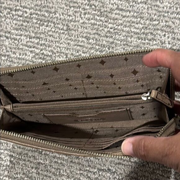 Fossil Colorful Striped Wallet - Picture 3 of 3